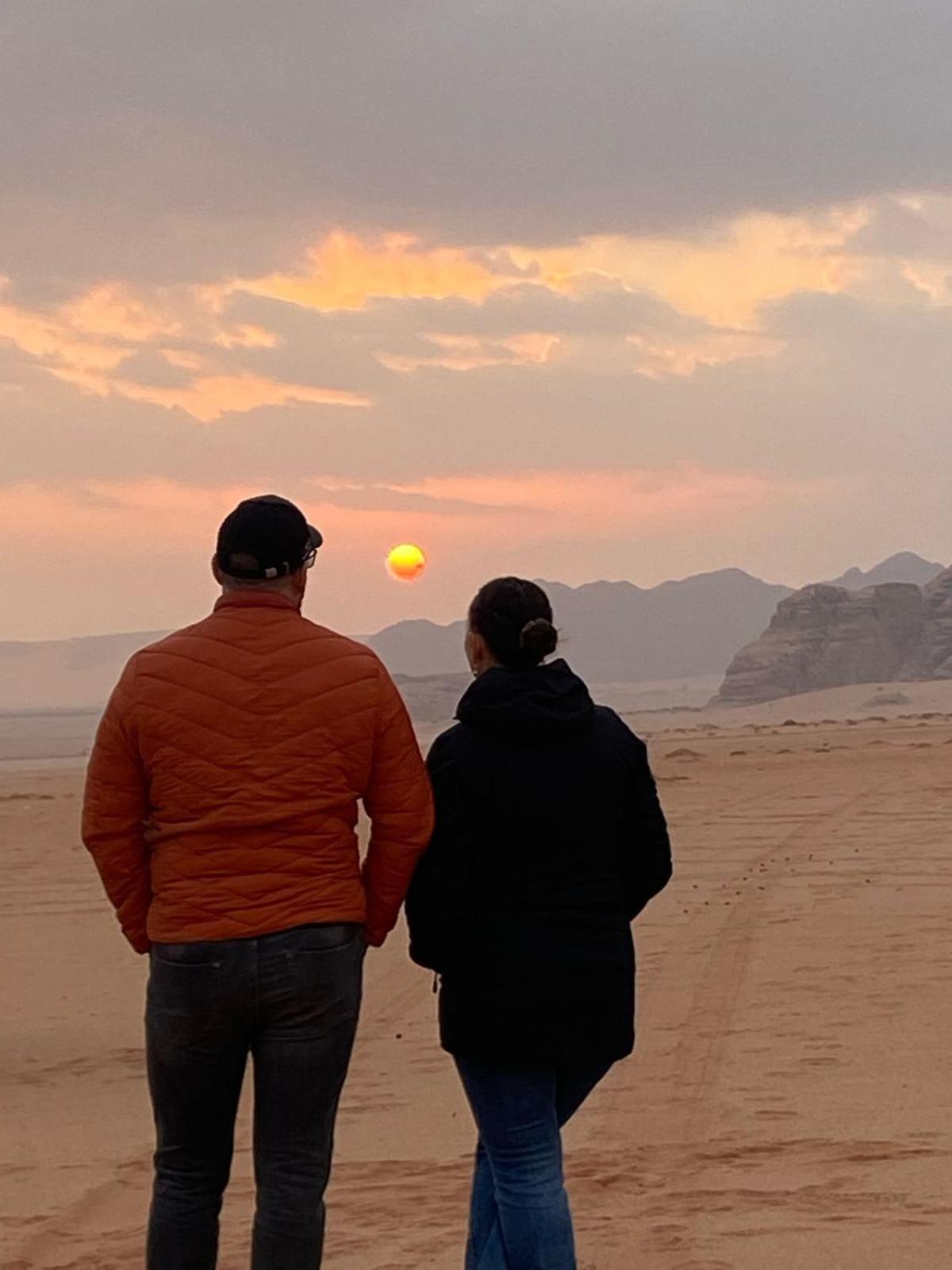 Aranda Camp & Jeep Tour Wadi Rum