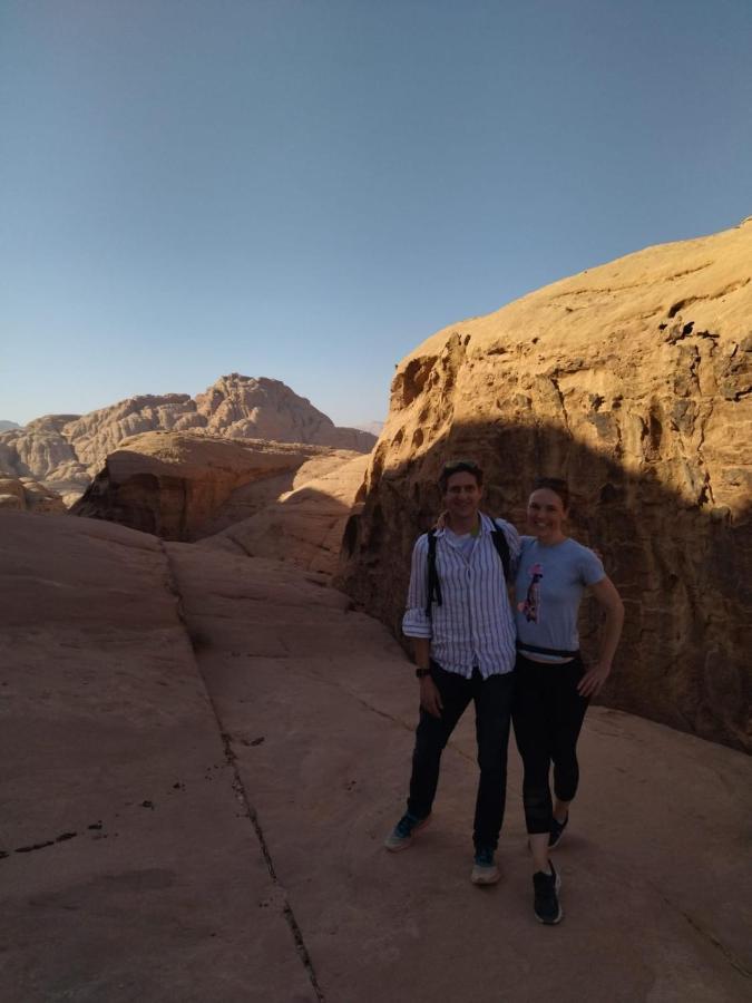 Aranda Camp & Jeep Tour 5* Wadi Rum