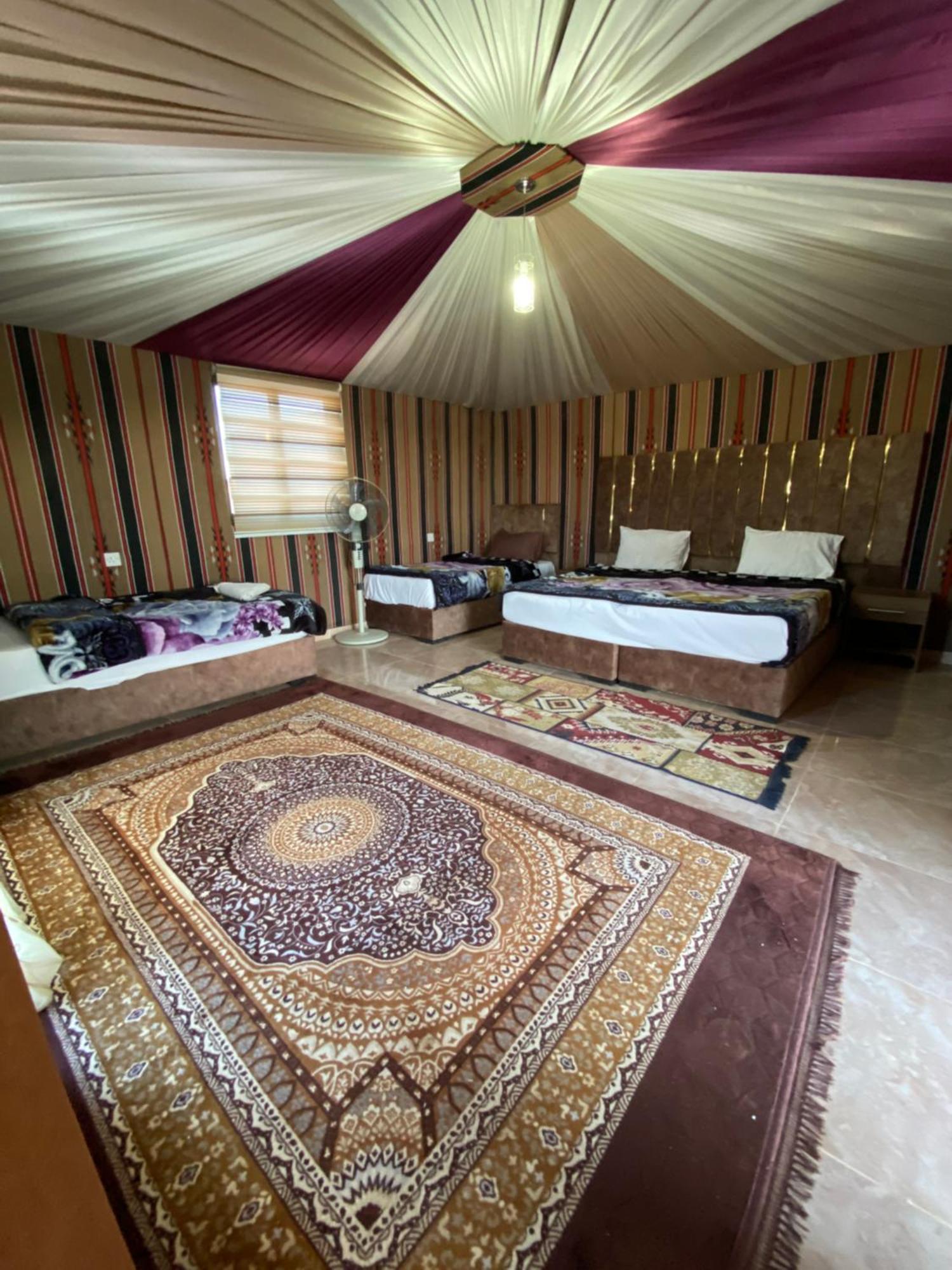 Luxuszelt Aranda Camp & Jeep Tour 5*